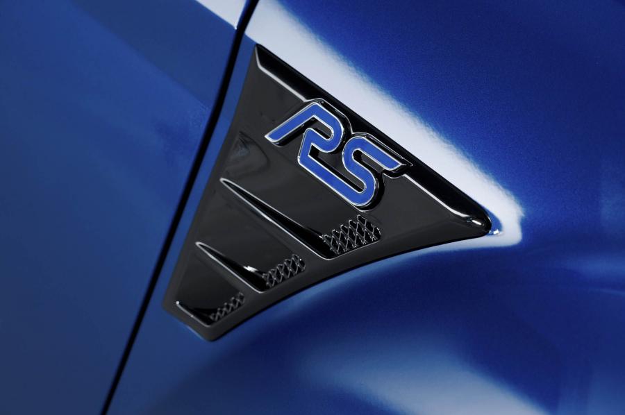  Ford Focus RS 2009 года  (фото 18 из 105)